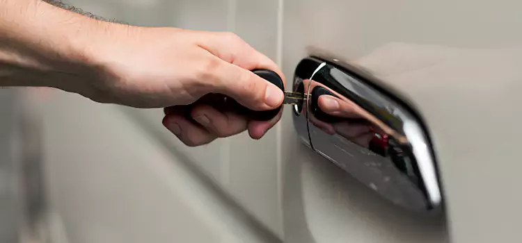 Why Choose Our Auto Locksmith Team in Colonia, NJ?