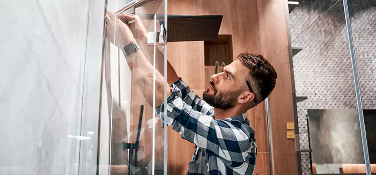 Replace Shower Doors with Frameless Colonia