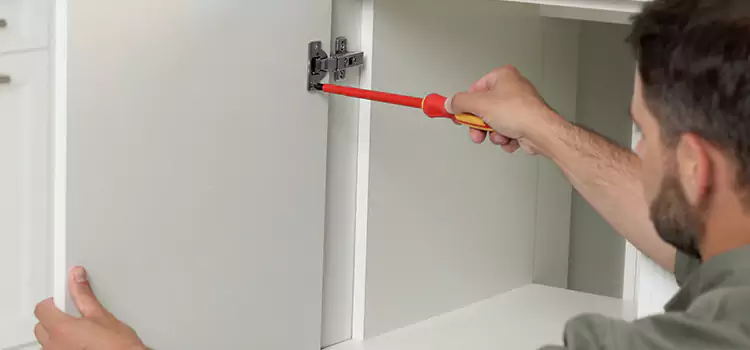 Screen Door Hinge Repair Colonia